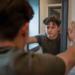 Teens ‘Struggle’ With A Common New Year’s Obsession – And It’s Pretty Dangerous